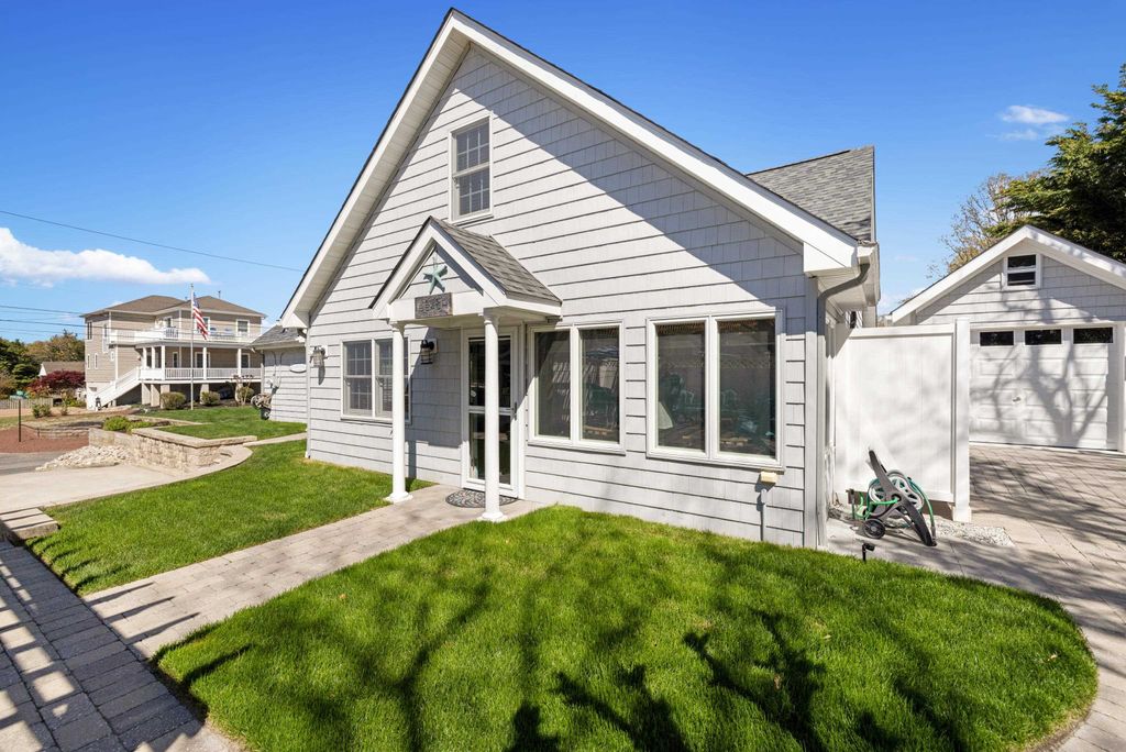 Photo of 14 Pinewood Road, Townbank, NJ 08204 (MLS # 261186)