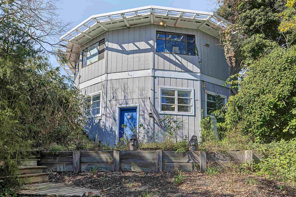 Photo of 3105 Shore Drive, Cape May Beach, NJ 08251 (MLS # 263034)