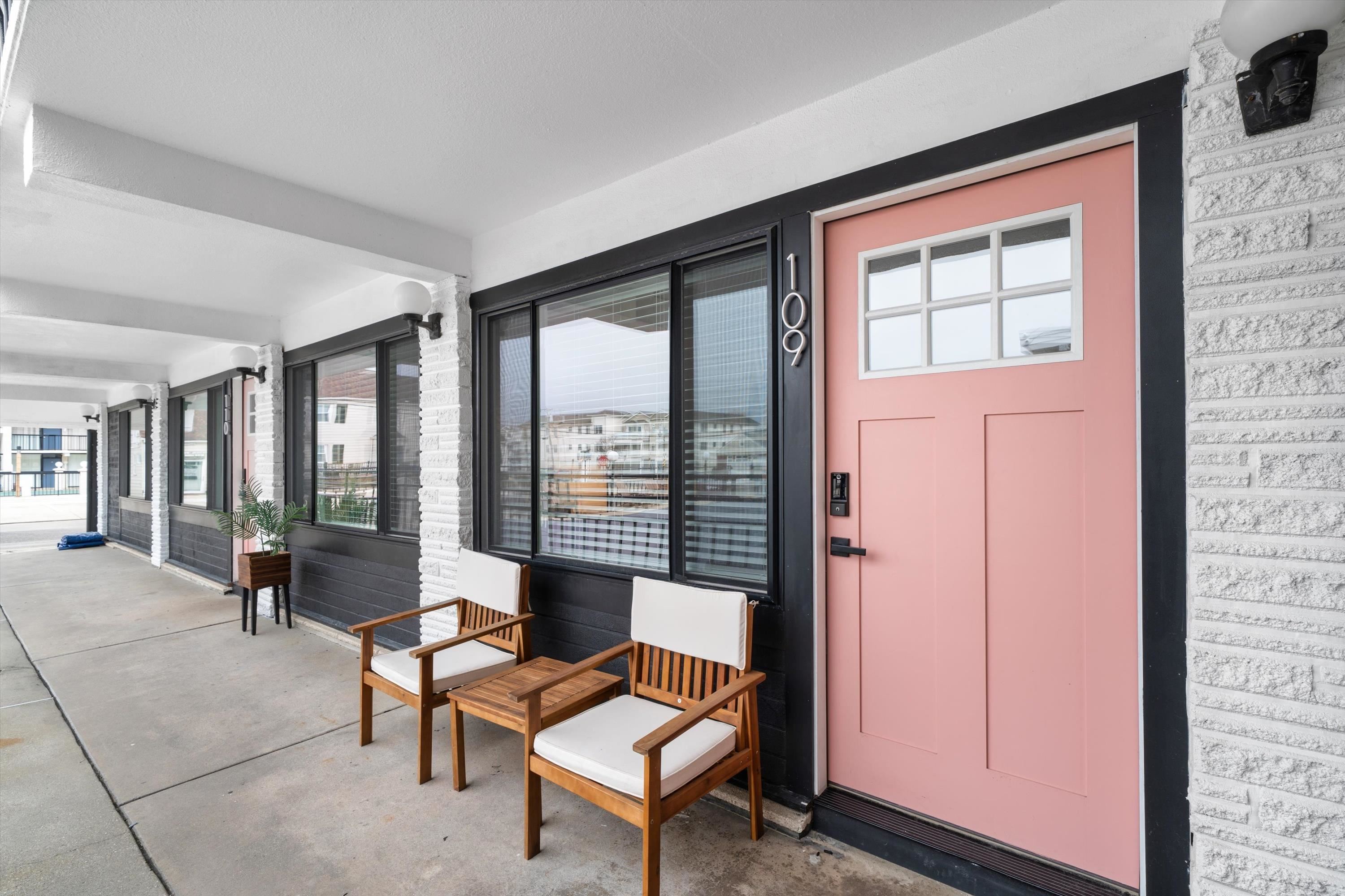 2101 Surf Avenue 109