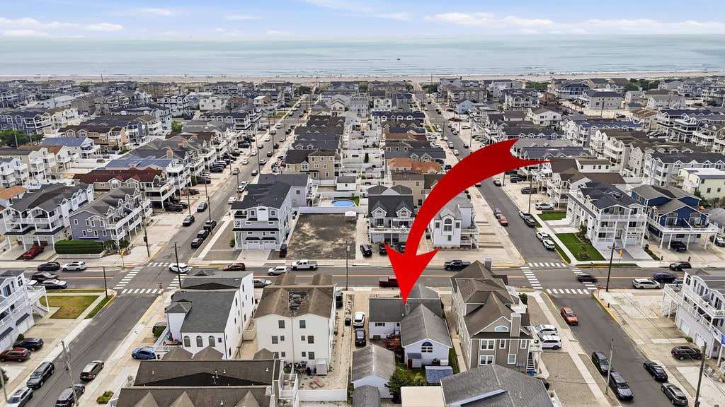 Photo of 5608 Central Ave. AVE, Sea Isle City, NJ 08243 (MLS # 261905)