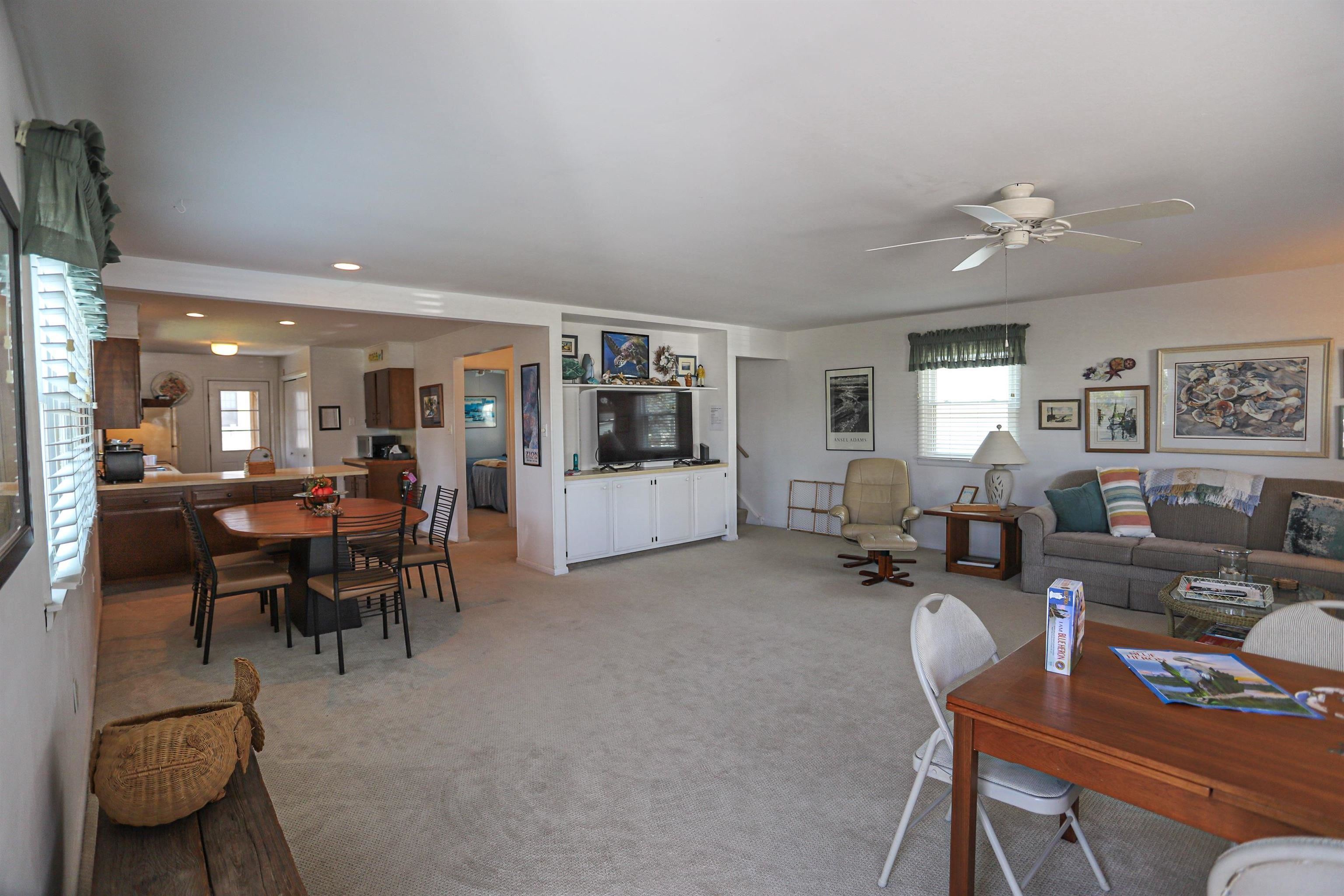 215 89th Street, Stone Harbor, New Jersey image 4