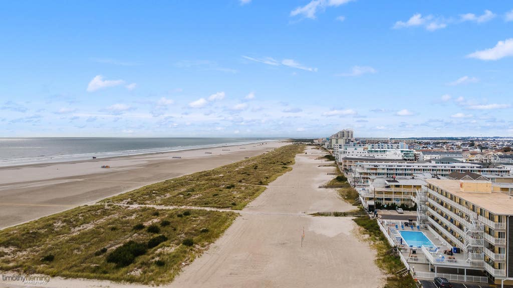 Photo of 427 E Miami Avenue #404, Wildwood Crest, NJ 08260 (MLS # 262163)