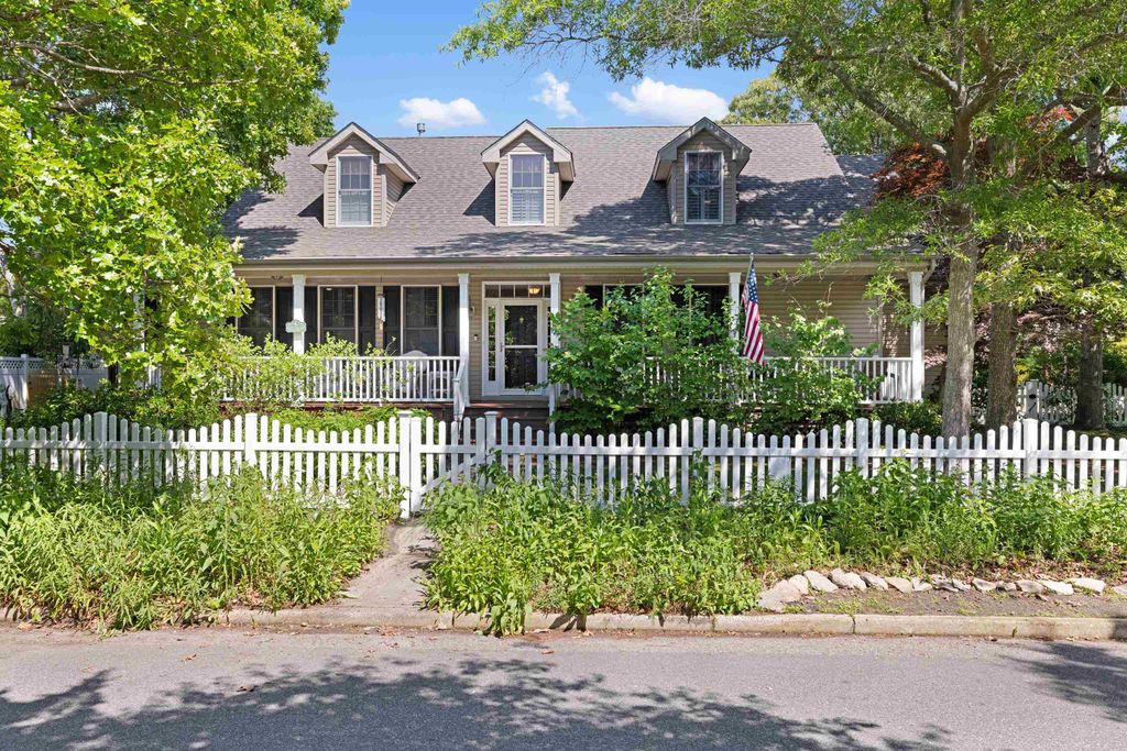 Photo of 517 Beachplum Road, Cape May Beach, NJ 08204 (MLS # 261428)