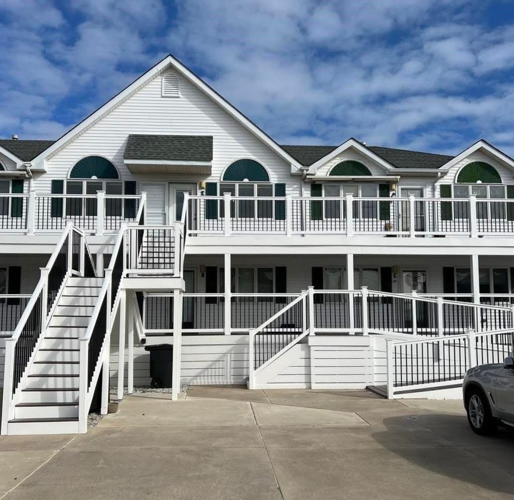 Photo of 401 W Bennettt Avenue #C, Wildwood, NJ 08260 (MLS # 260495)