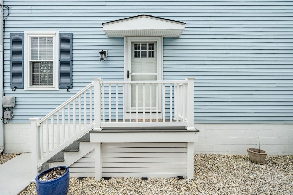 Photo of 112 31st Street, Sea Isle City, NJ 08243 (MLS # 261168)