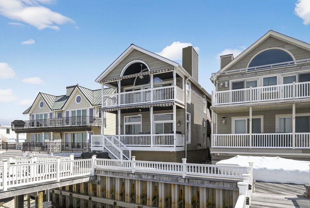 Photo of 1544 Pleasure Ave Ave #1544, Ocean City, NJ 08226 (MLS # 260877)