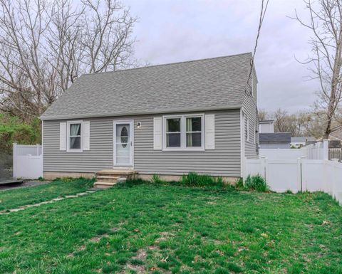 MLS: 251031