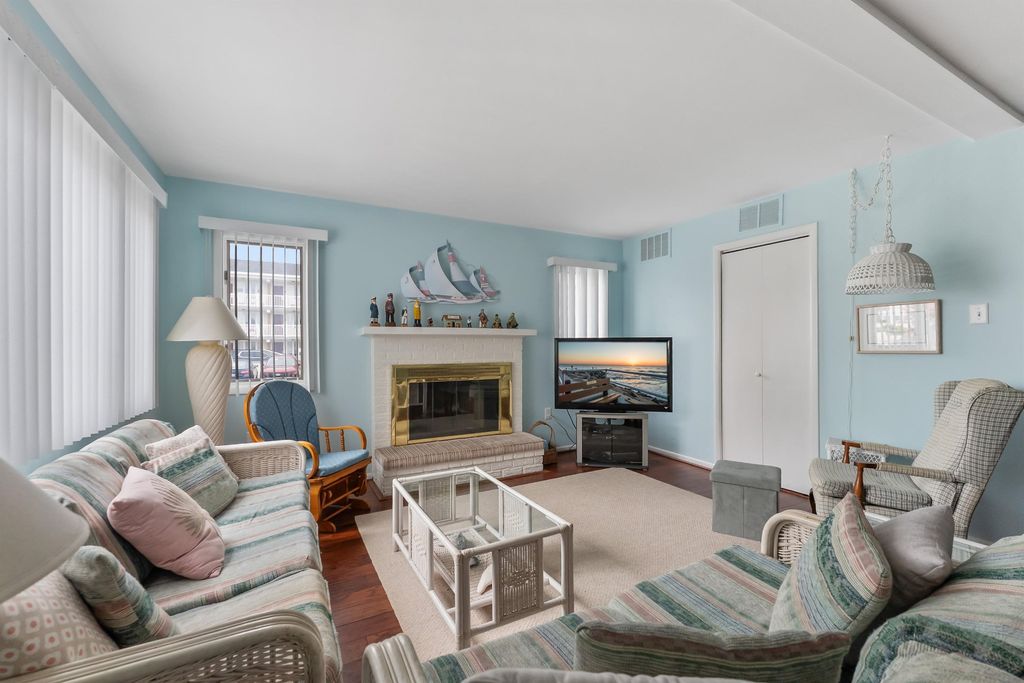 Photo of 280 79th Street #1, Avalon, NJ 08202 (MLS # 252415)