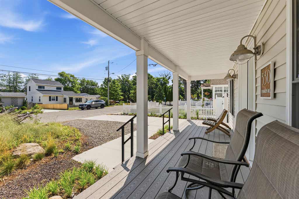 Photo of 330 Evergreen Avenue, Villas, NJ 08251 (MLS # 261893)