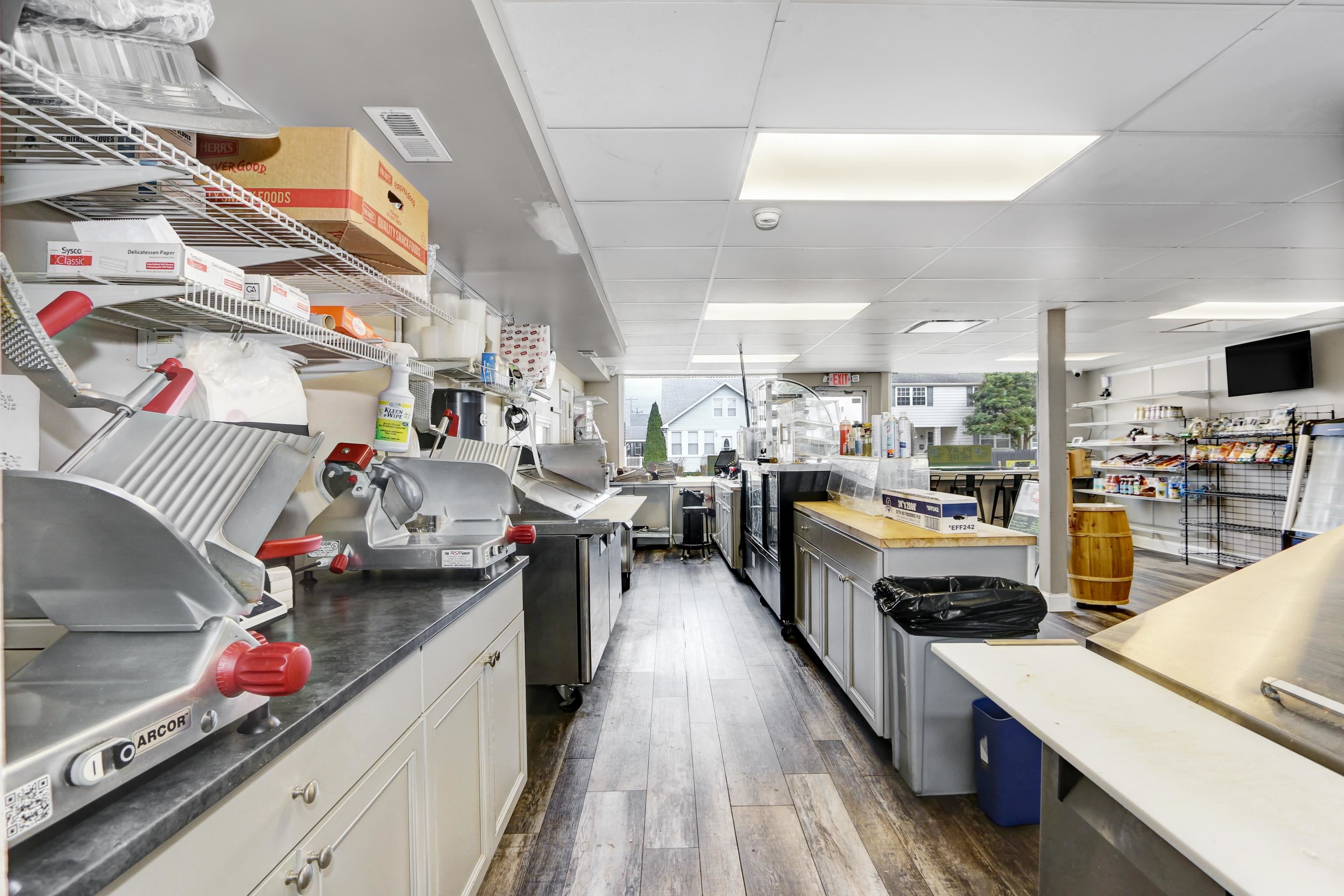 North Wildwood, New Jersey 08260, United States, ,Commercial,Active,240673