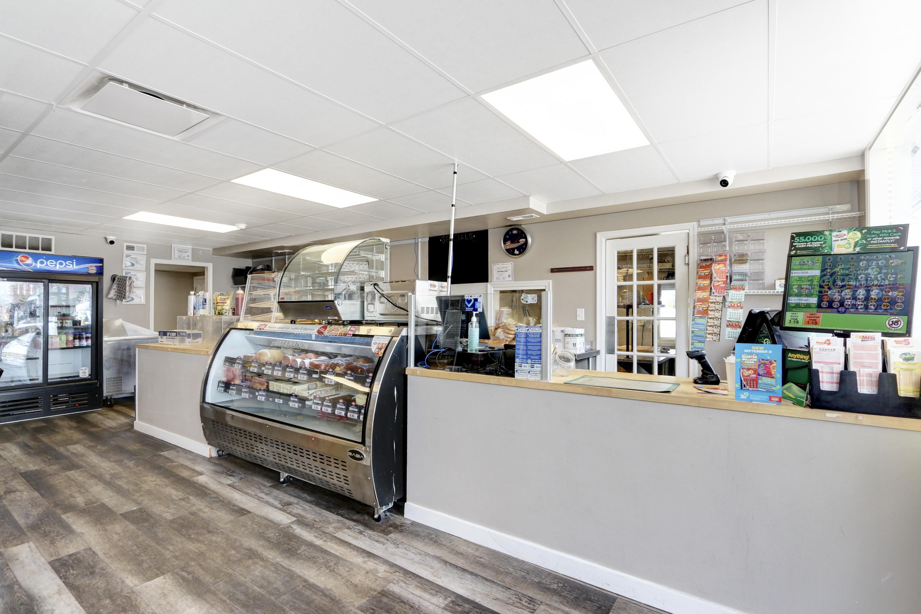 North Wildwood, New Jersey 08260, United States, ,Commercial,Active,240673