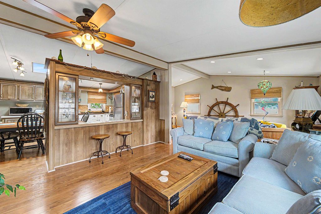 Photo of 117 Evergreen Avenue, Villas, NJ 08251 (MLS # 261712)