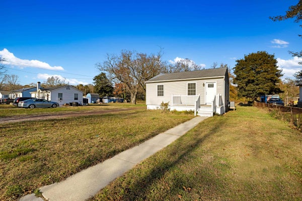 114 W MAIN ST, CAPE MAY COURT HOUSE, NJ 08210 - Image b61bc5bcaec4f12e429f66bbf5b94812/518945993