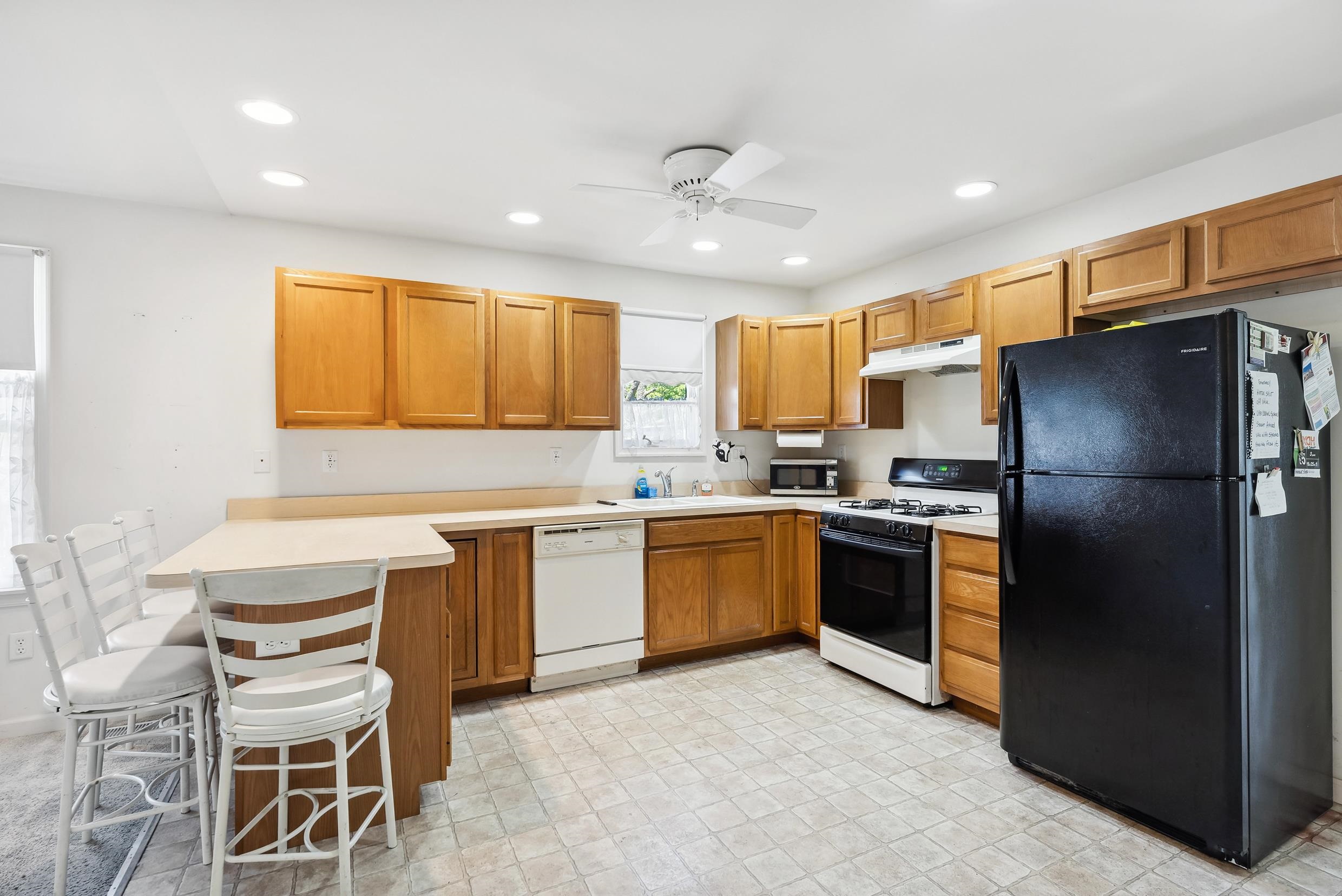 104 Pennsylvania Avenue, Rio Grande, New Jersey image 25