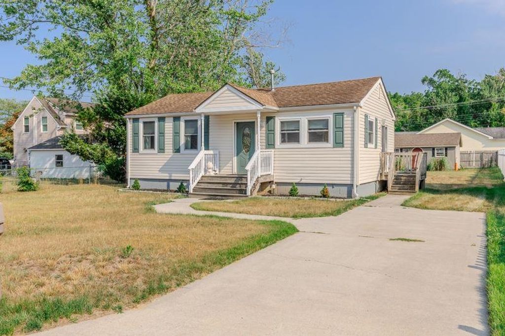 Photo of 234 Saint John Ave AVE, Erma, NJ 08204 (MLS # 261808)