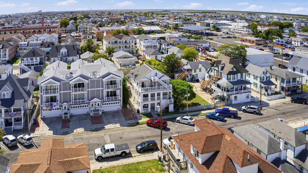Photo of 120 E Youngs Avenue #101, Wildwood, NJ 08260 (MLS # 262656)