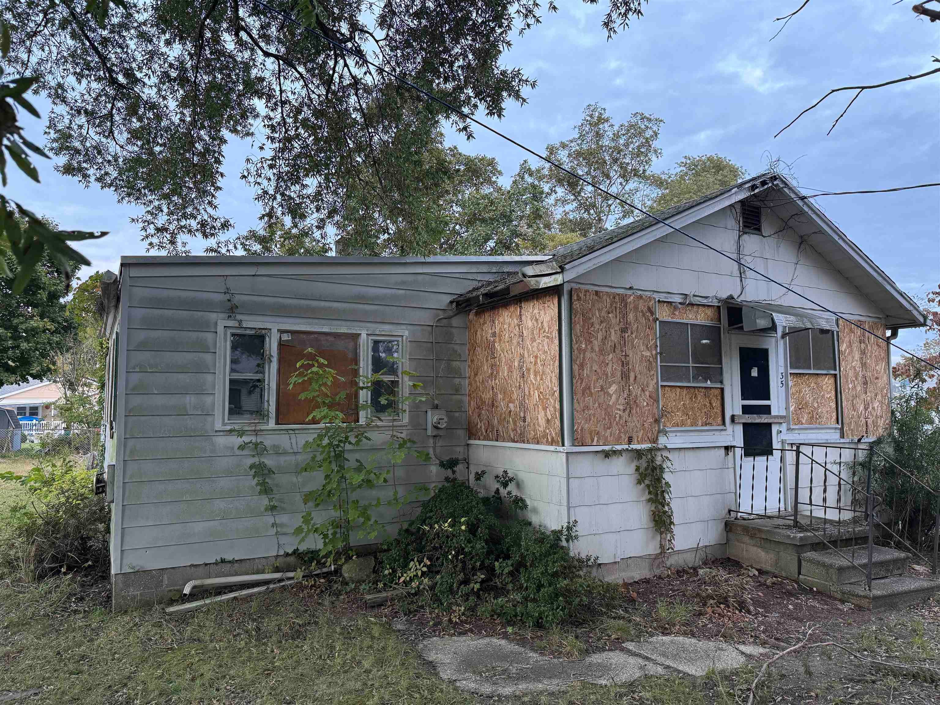 35 Carolina Avenue