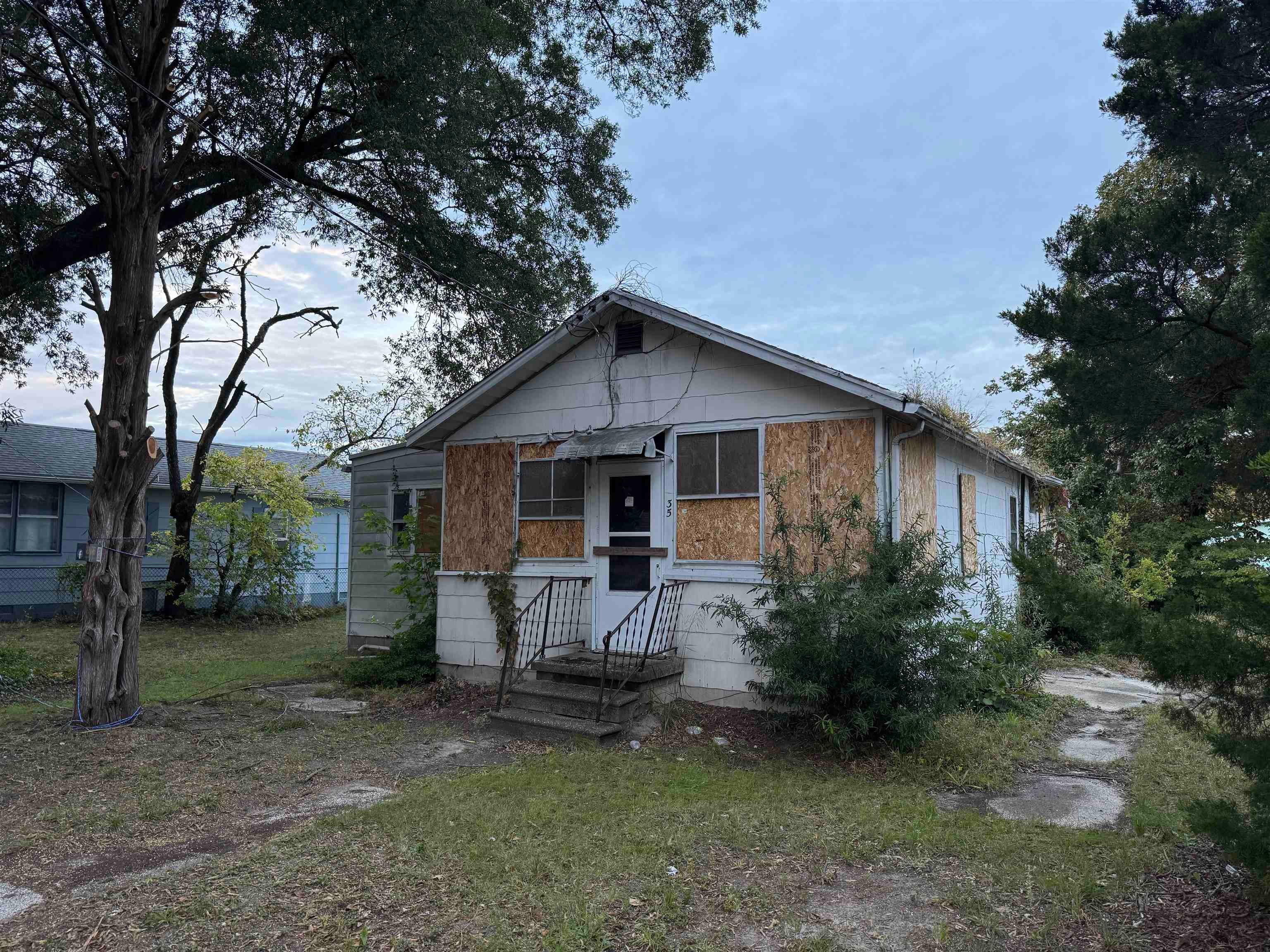 35 Carolina Avenue