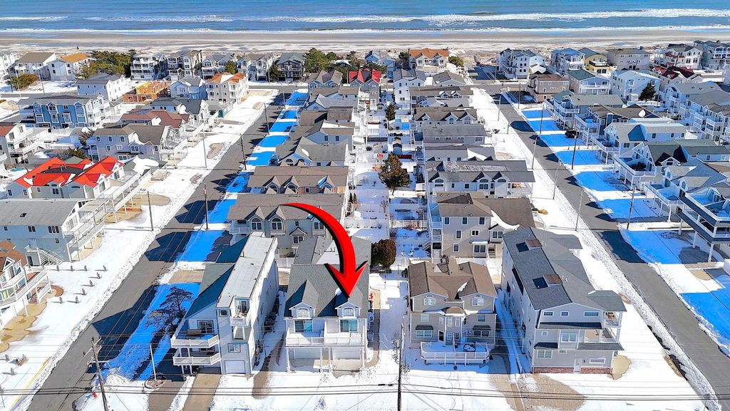 Photo of 7405 Landis Avenue #South, Sea Isle City, NJ 08243 (MLS # 260304)