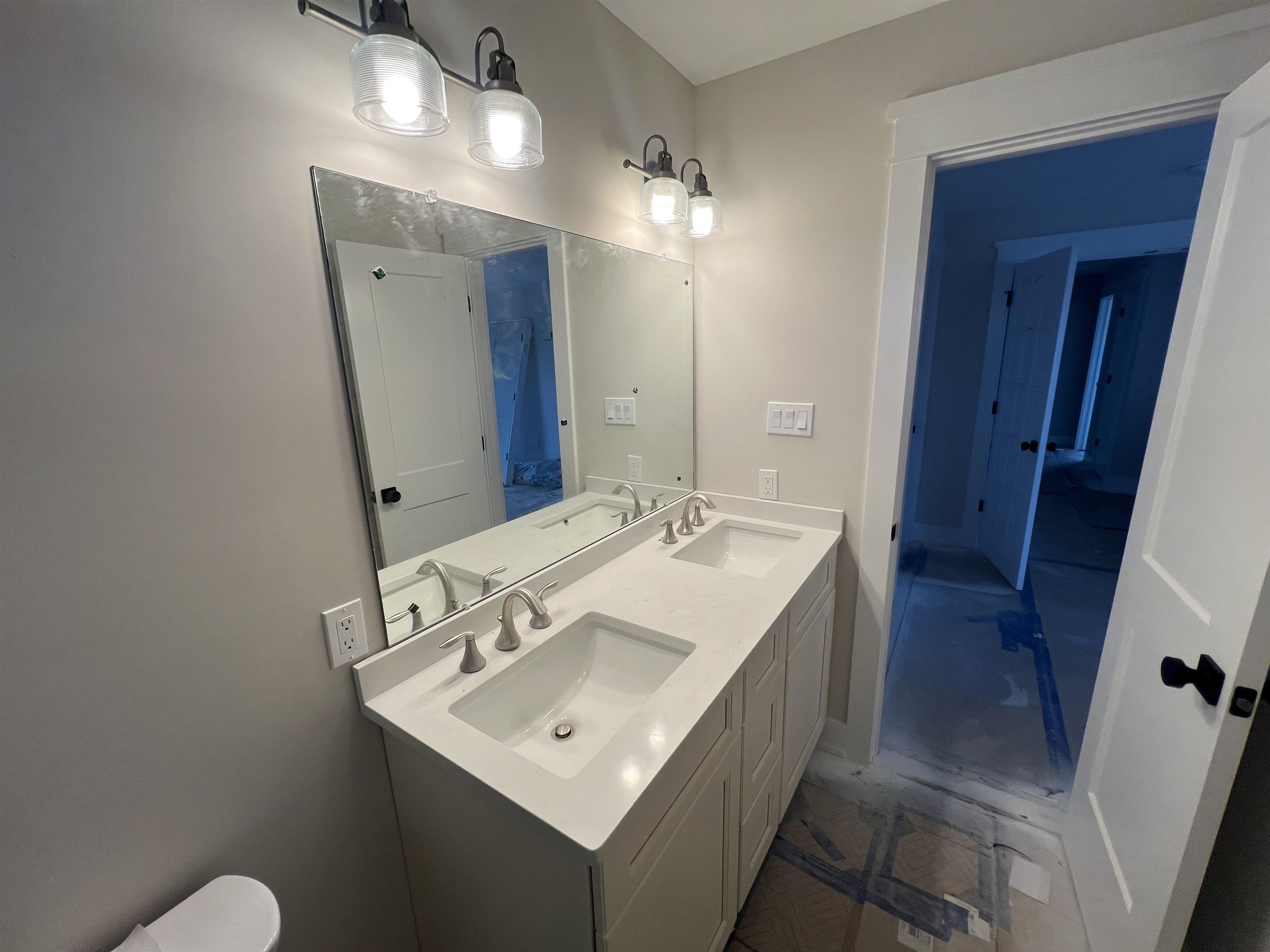 908 Landis Avenue #SOUTH, Sea Isle City, New Jersey image 14