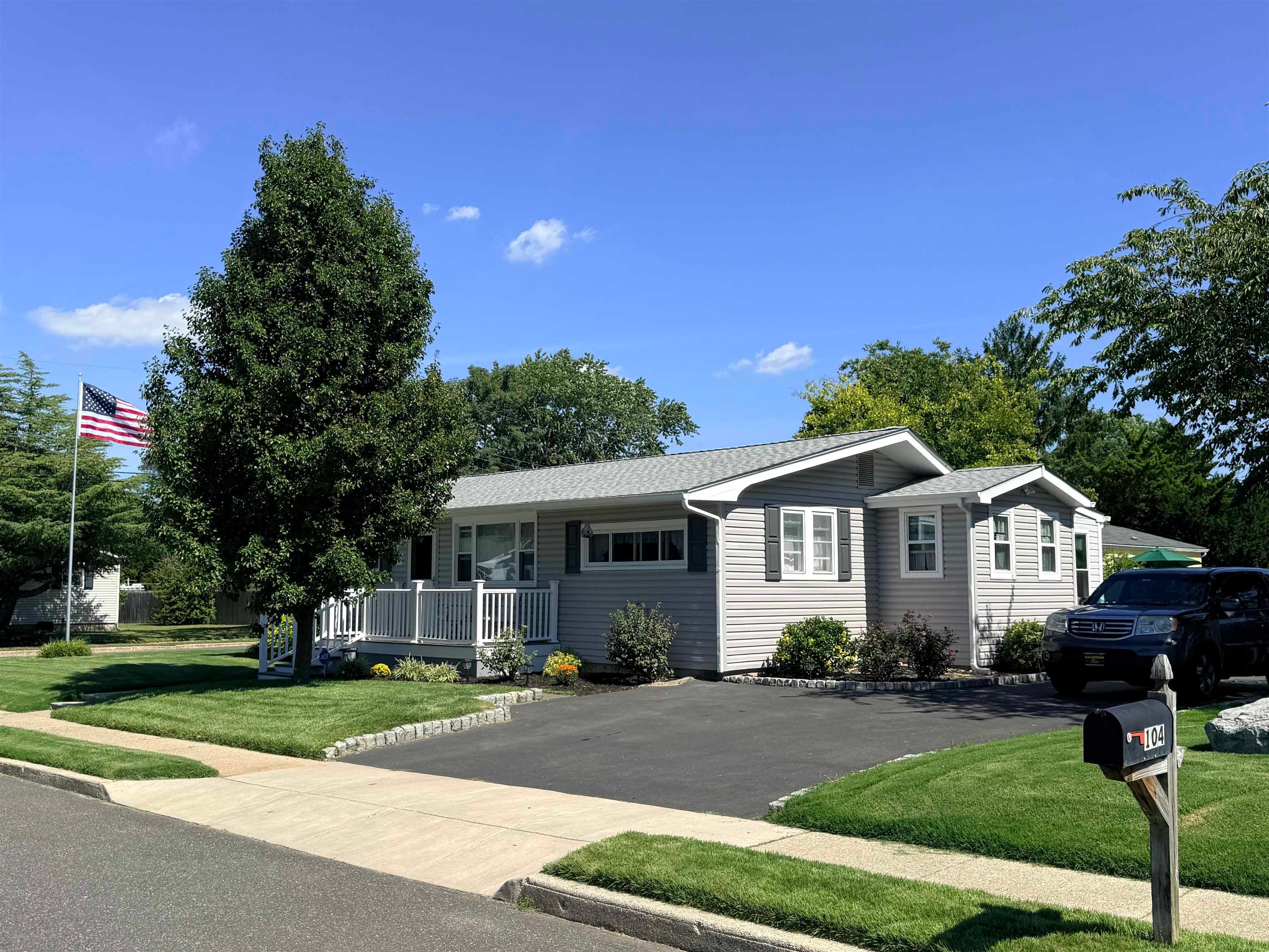 104 Avocado Road