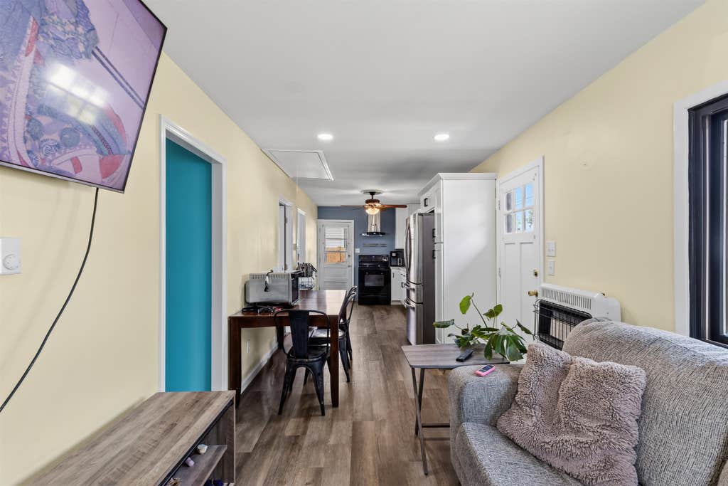 Photo of 10 Vacation Road Rd, Villas, NJ 08251 (MLS # 262037)