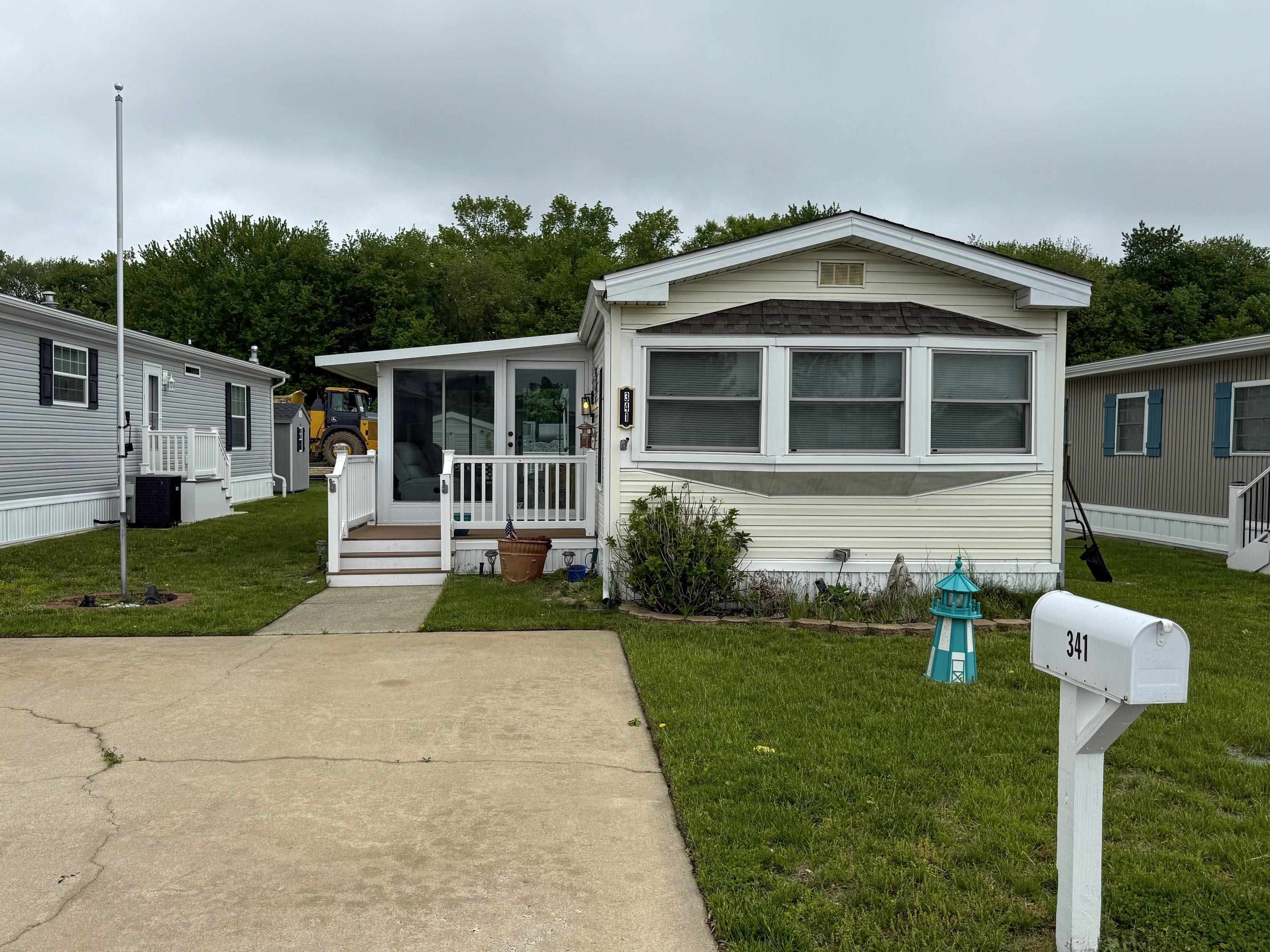 Listing image 1