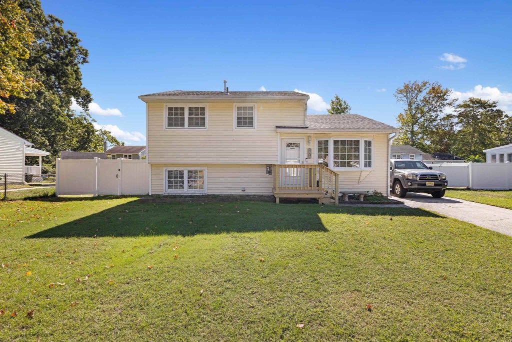 Photo of 104 Apple Blossom Drive, North Cape May, NJ 08204 (MLS # 262935)