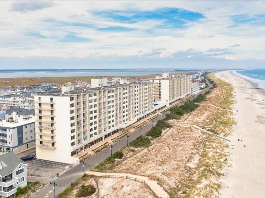 Photo of 3700 Boardwalk #403S, Sea Isle City, NJ 08243 (MLS # 260110)