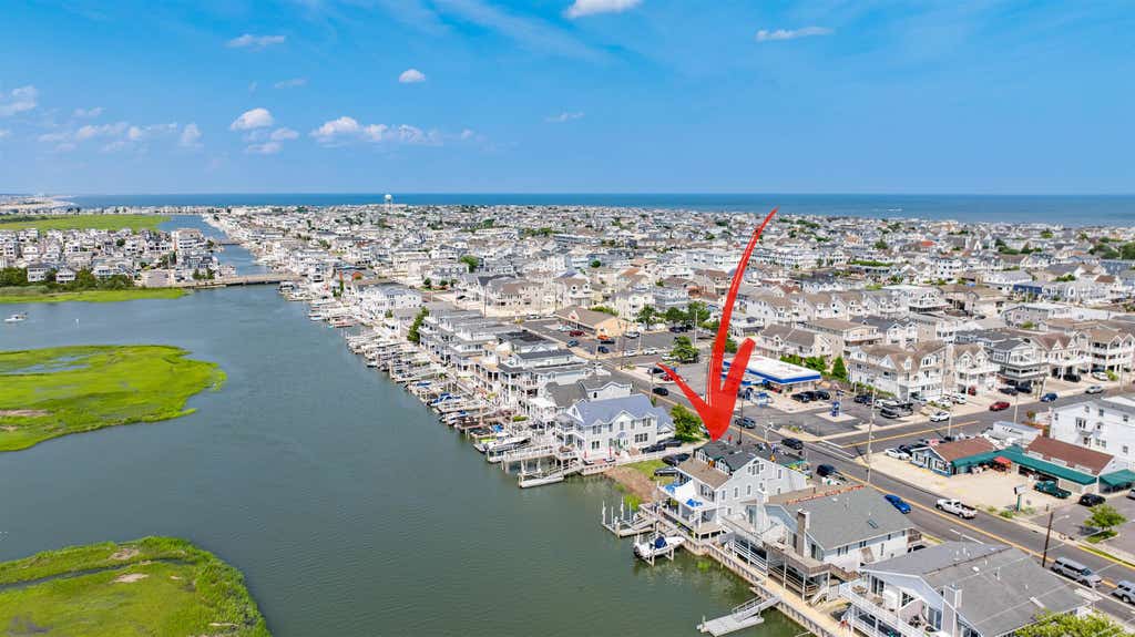 Photo of 2928 Ocean Drive Dr #C-N, Avalon, NJ 08202 (MLS # 262050)