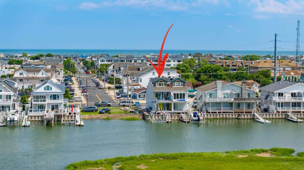 Photo of 2928 Ocean Drive Dr #C-N, Avalon, NJ 08202 (MLS # 262050)