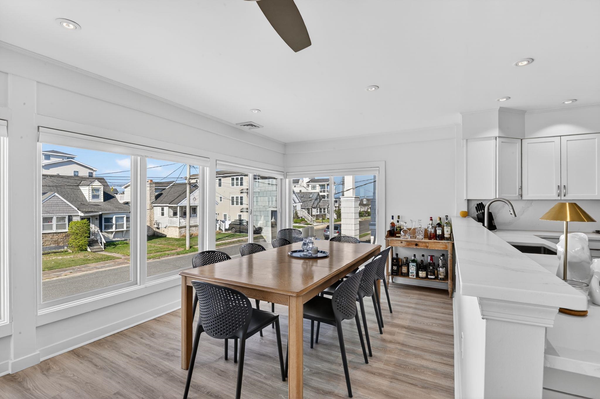 17 E Vincent Avenue