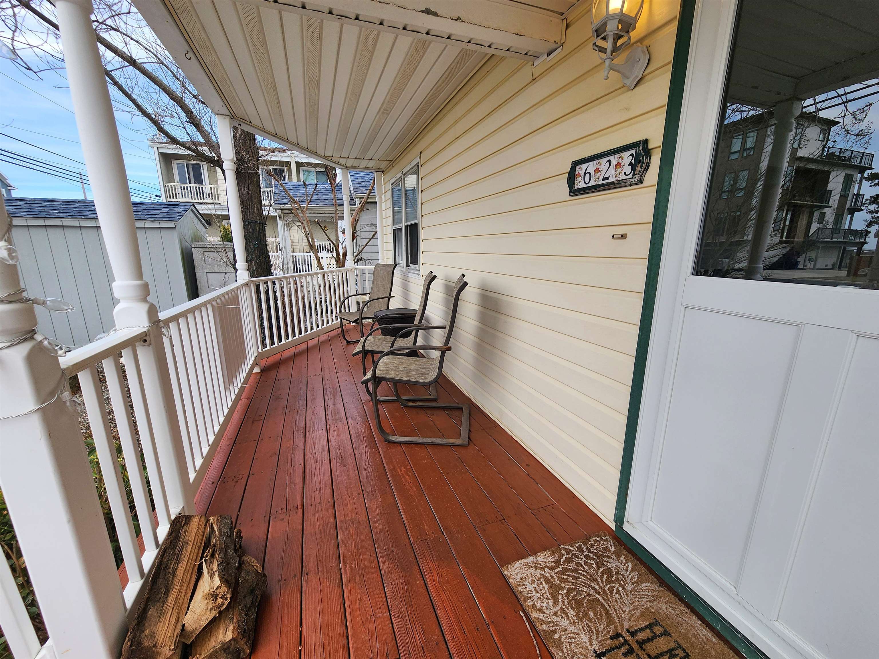 623 W Spruce Avenue