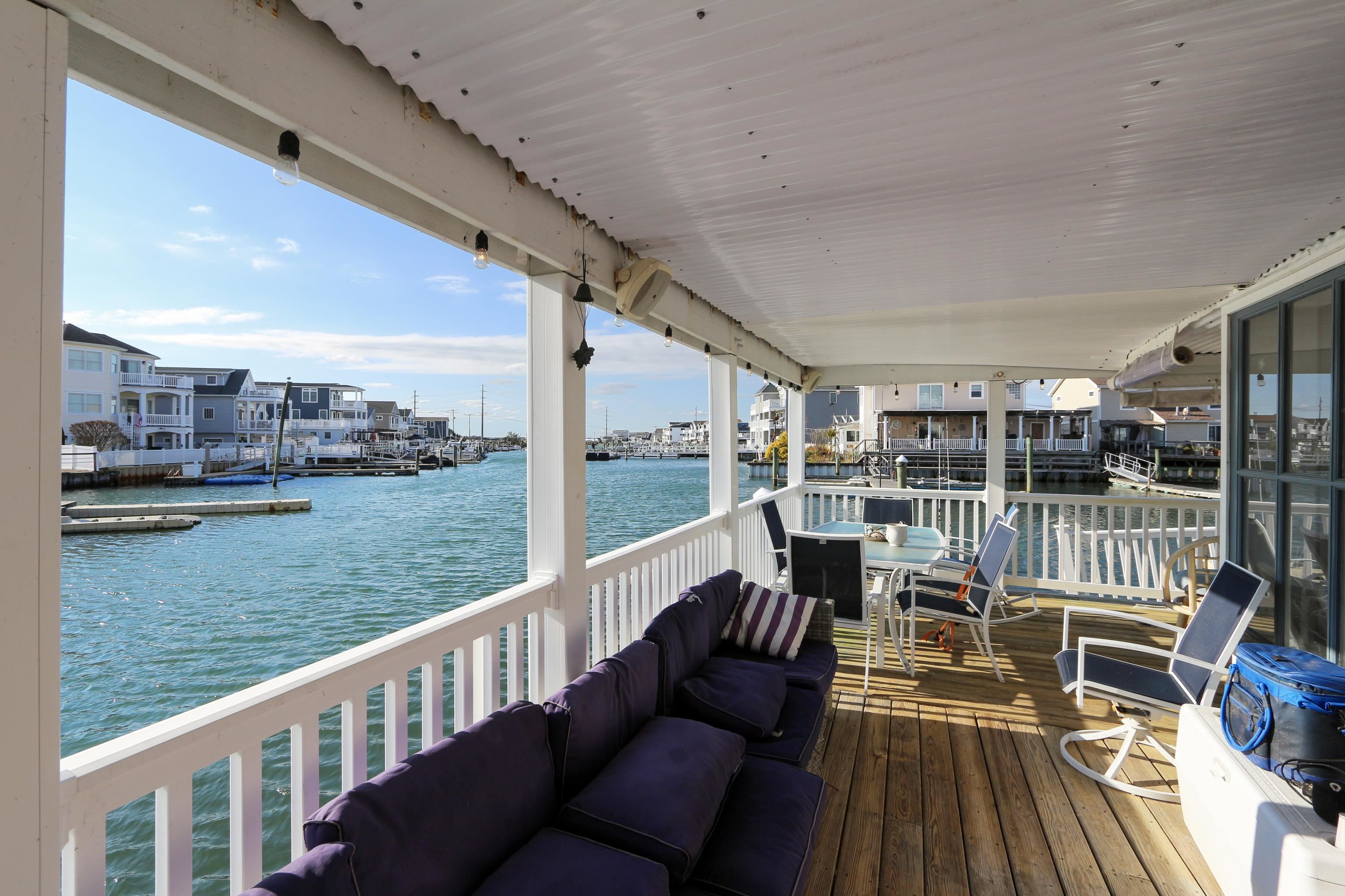 Wildwood, New Jersey 08260, United States, 4 Bedrooms Bedrooms, ,2 BathroomsBathrooms,Residential,Active,244192