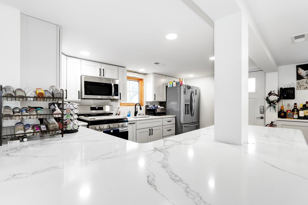 Photo of 505 W Maple Avenue, Wildwood, NJ 08260 (MLS # 253343)