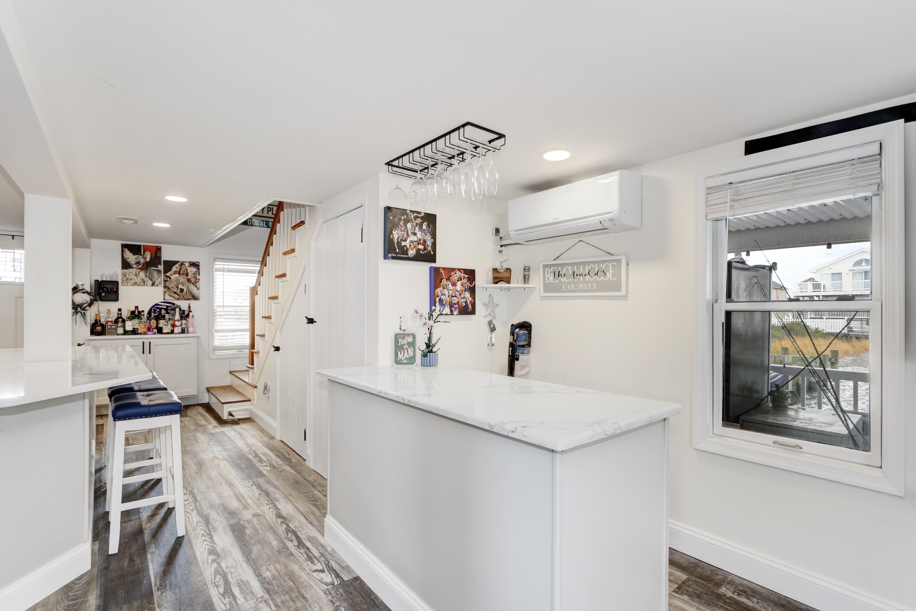 Wildwood, New Jersey 08260, United States, 4 Bedrooms Bedrooms, ,2 BathroomsBathrooms,Residential,Active,244192