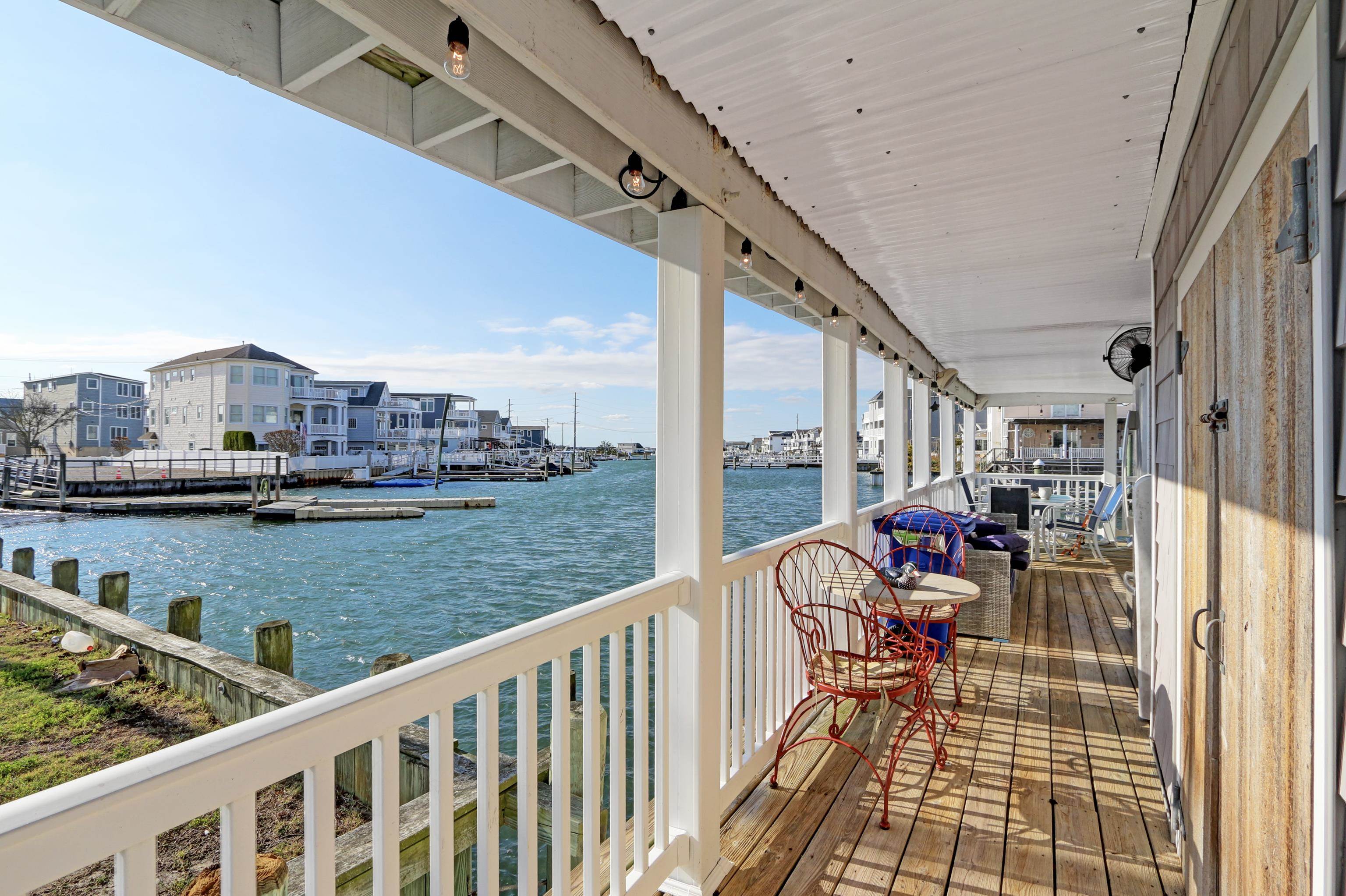 Wildwood, New Jersey 08260, United States, 4 Bedrooms Bedrooms, ,2 BathroomsBathrooms,Residential,Active,244192