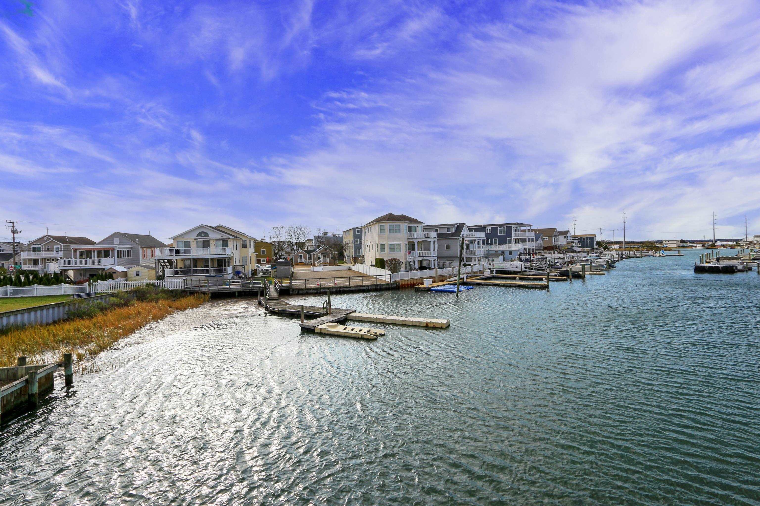 Wildwood, New Jersey 08260, United States, 4 Bedrooms Bedrooms, ,2 BathroomsBathrooms,Residential,Active,244192