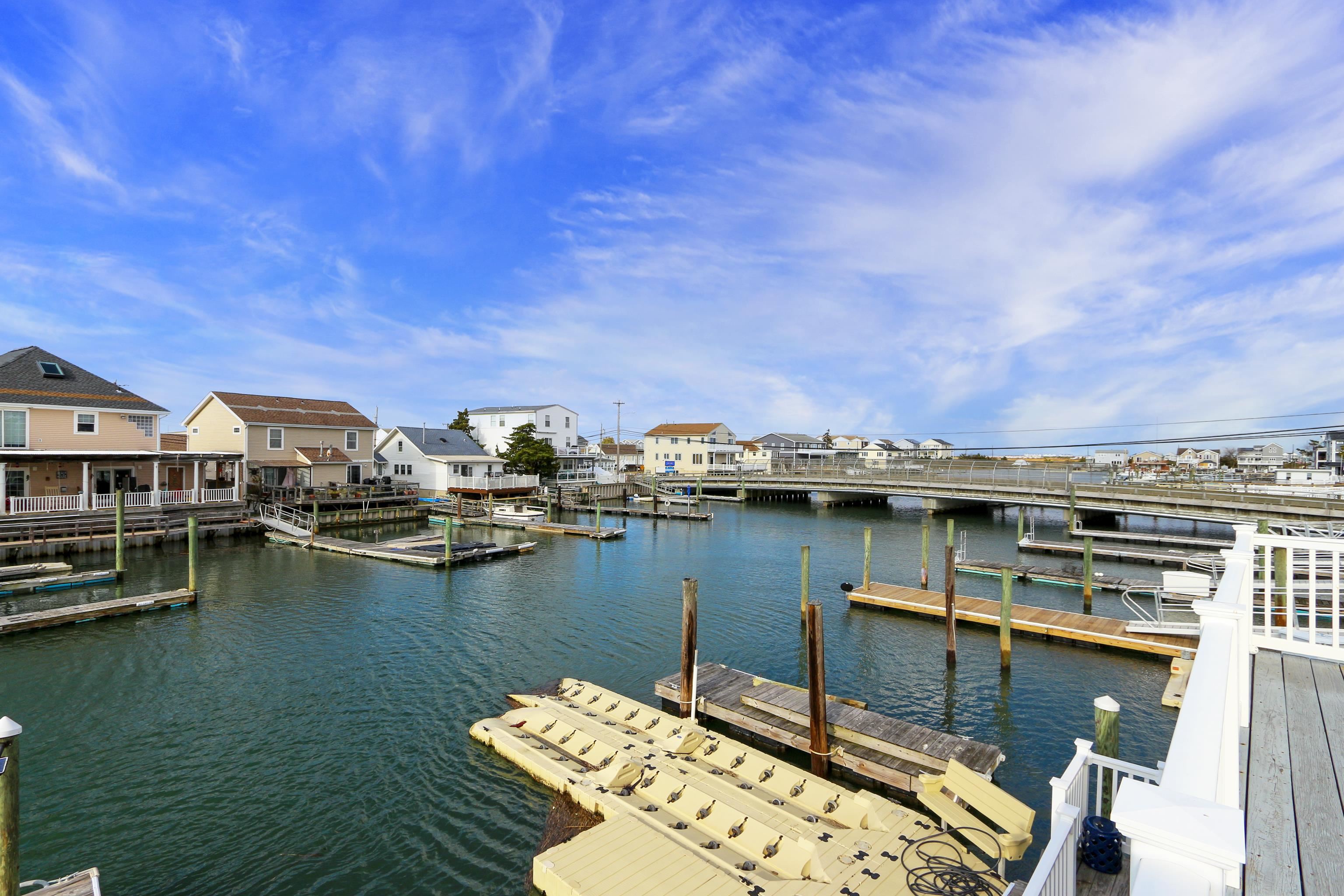 Wildwood, New Jersey 08260, United States, 4 Bedrooms Bedrooms, ,2 BathroomsBathrooms,Residential,Active,244192