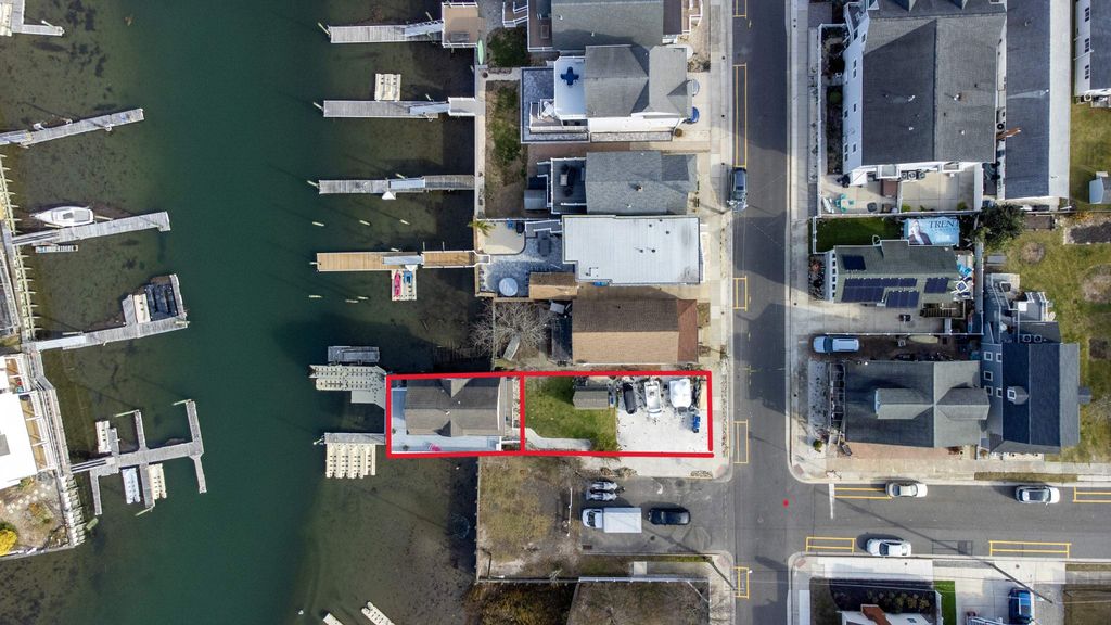 Photo of 505 W Maple Avenue, Wildwood, NJ 08260 (MLS # 253343)