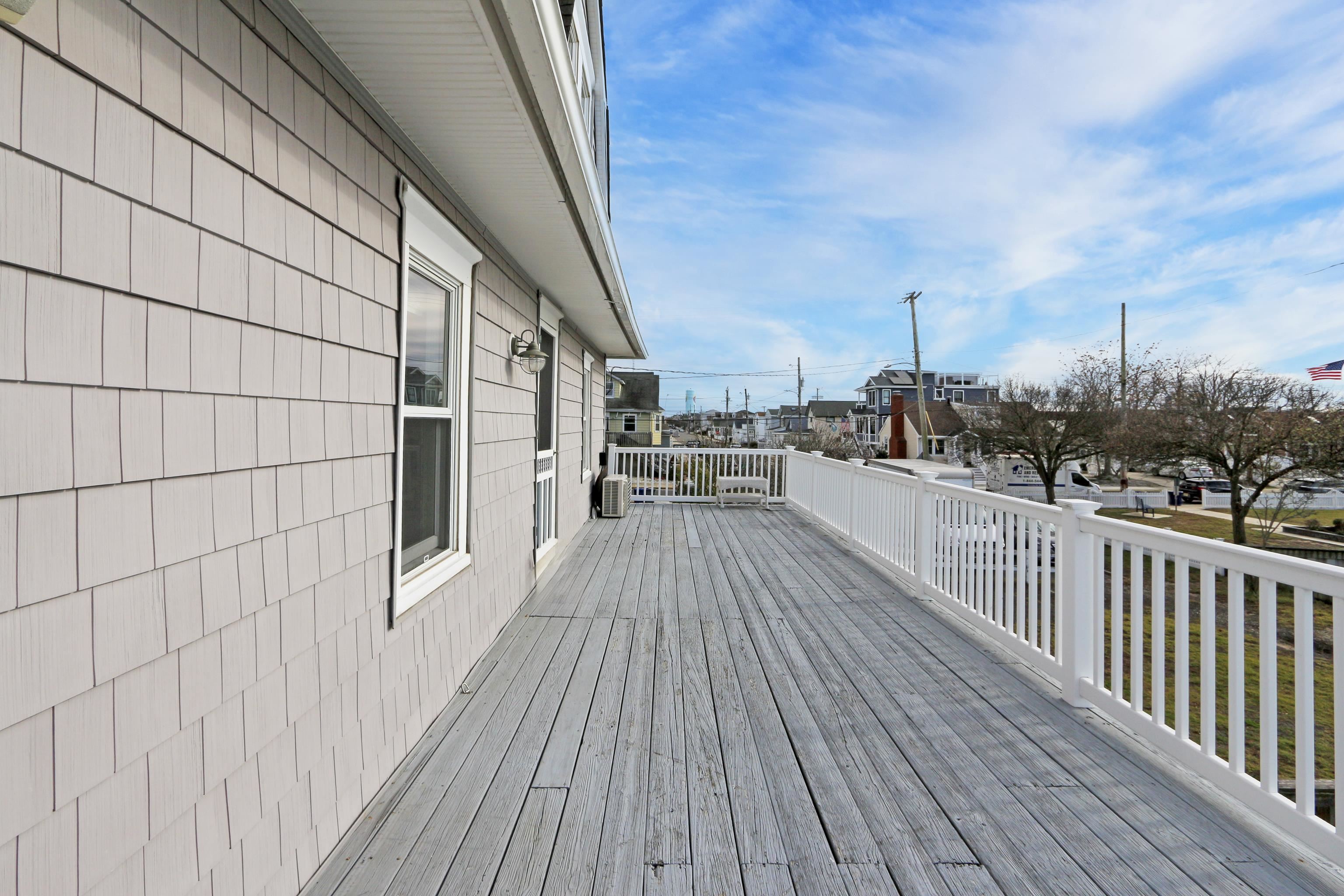 Wildwood, New Jersey 08260, United States, 4 Bedrooms Bedrooms, ,2 BathroomsBathrooms,Residential,Active,244192