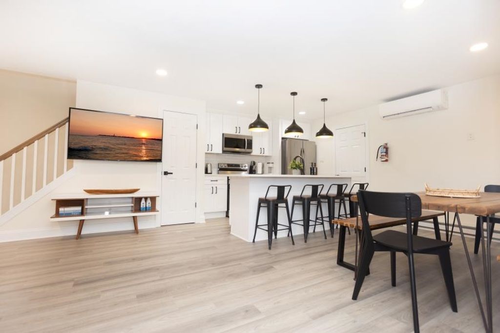 Photo of 110 W Buttercup Road #5, Wildwood Crest, NJ 08260 (MLS # 261931)