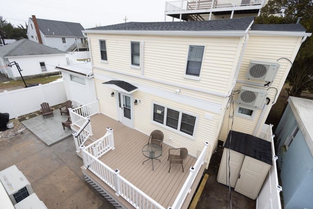 Photo of 110 W Buttercup Road #5, Wildwood Crest, NJ 08260 (MLS # 261931)