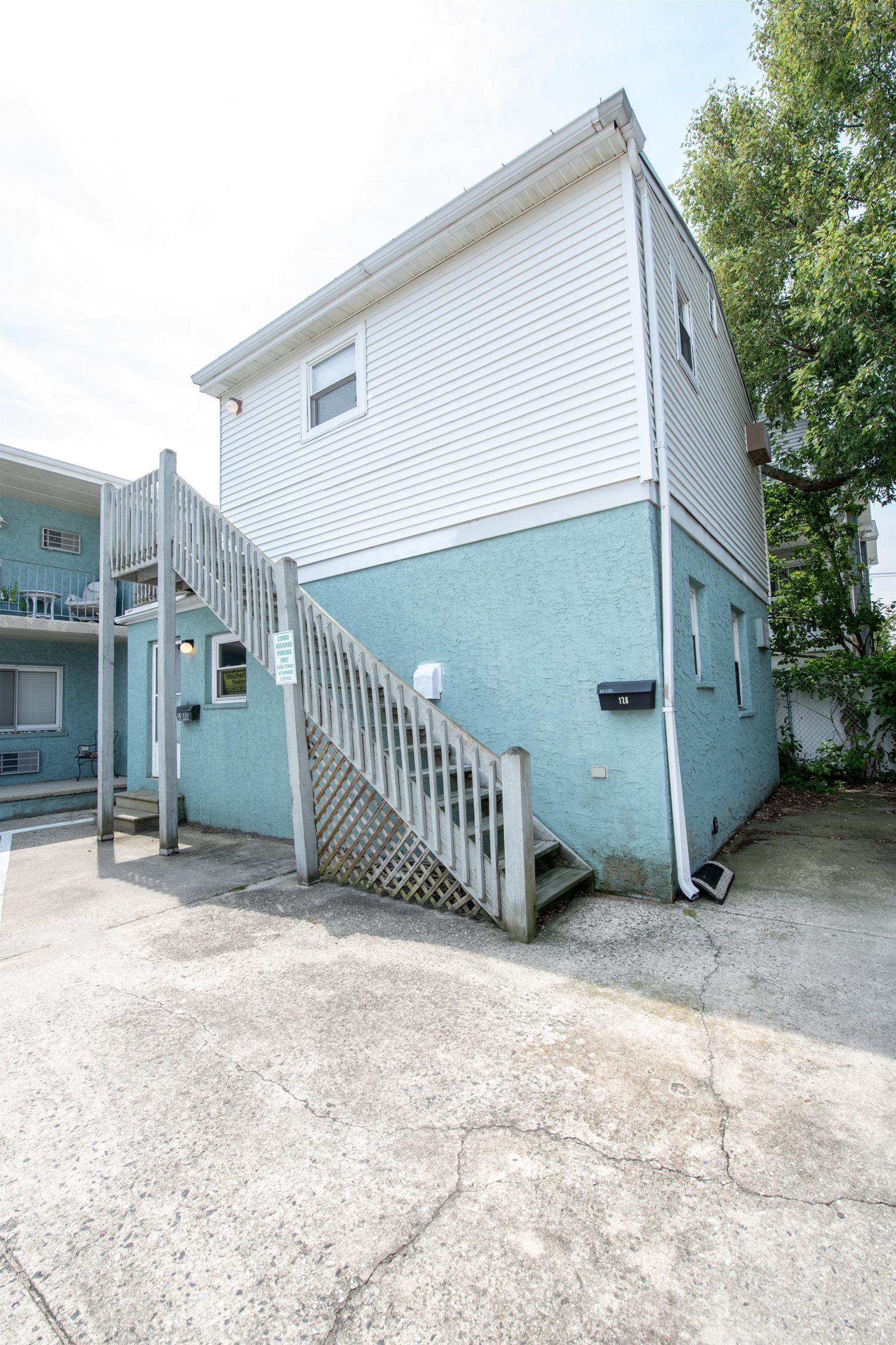 128 E Rio Grande Ave #H, Wildwood, New Jersey image 2