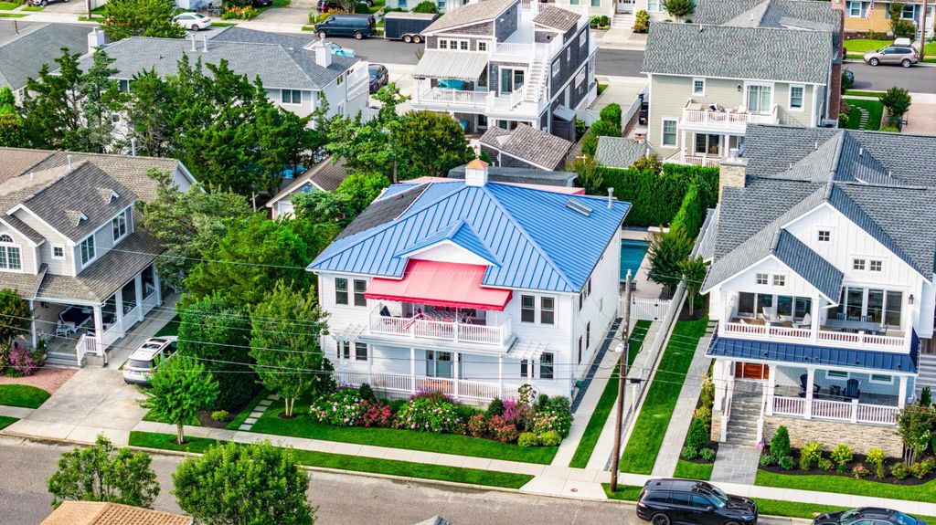 Photo of 246 103rd Street, Stone Harbor, NJ 08247 (MLS # 252130)
