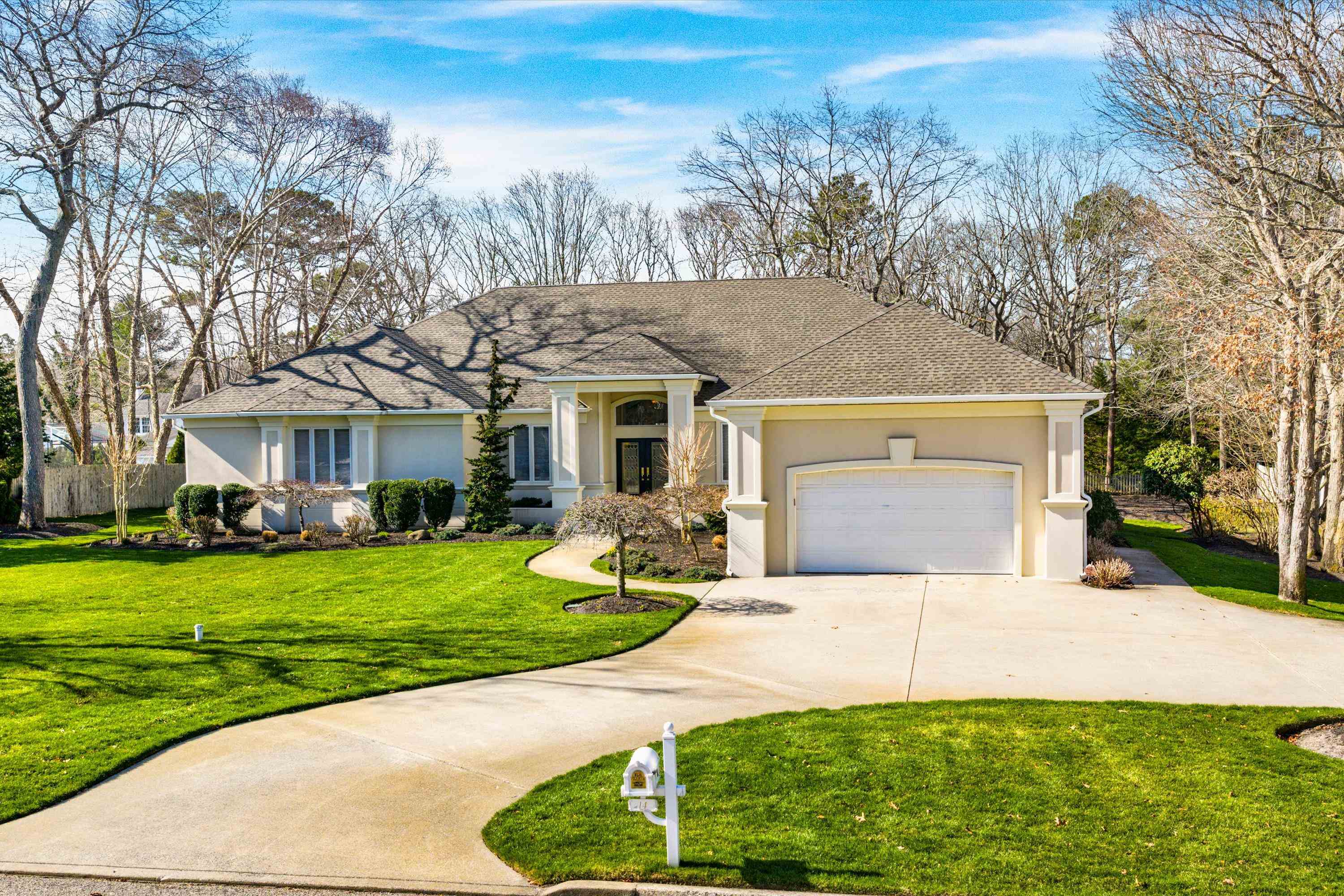 14 Caledonia Drive