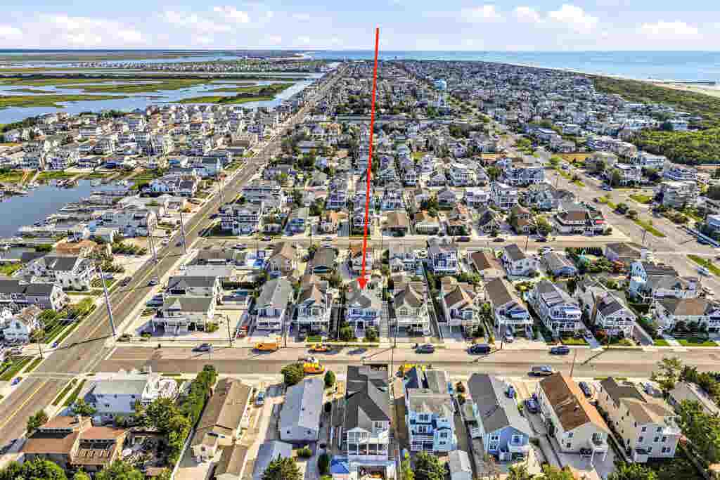 Photo of 261 45th Street, Avalon, NJ 08202 (MLS # 261810)