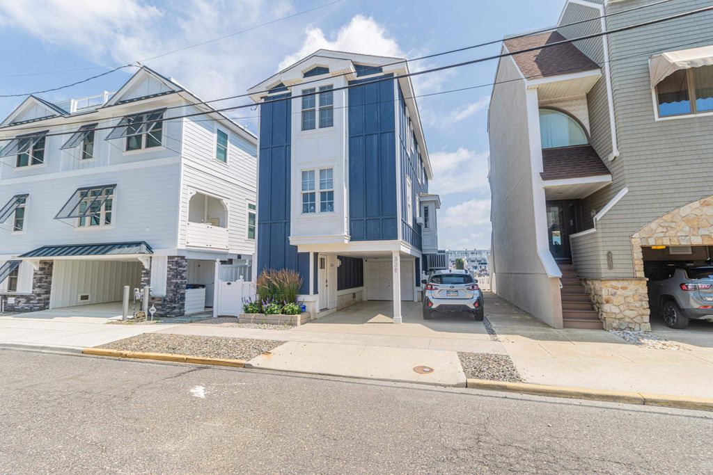 Photo of 328 83rd Street, Stone Harbor, NJ 08247 (MLS # 260116)