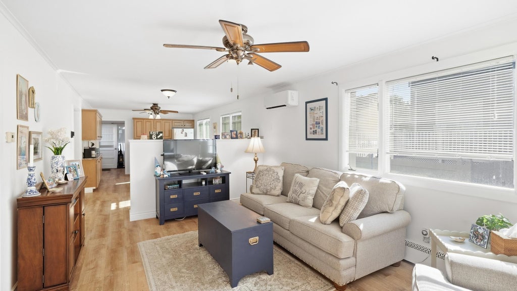 Photo of 427 Mulberry Avenue, North Wildwood, NJ 08260 (MLS # 262640)