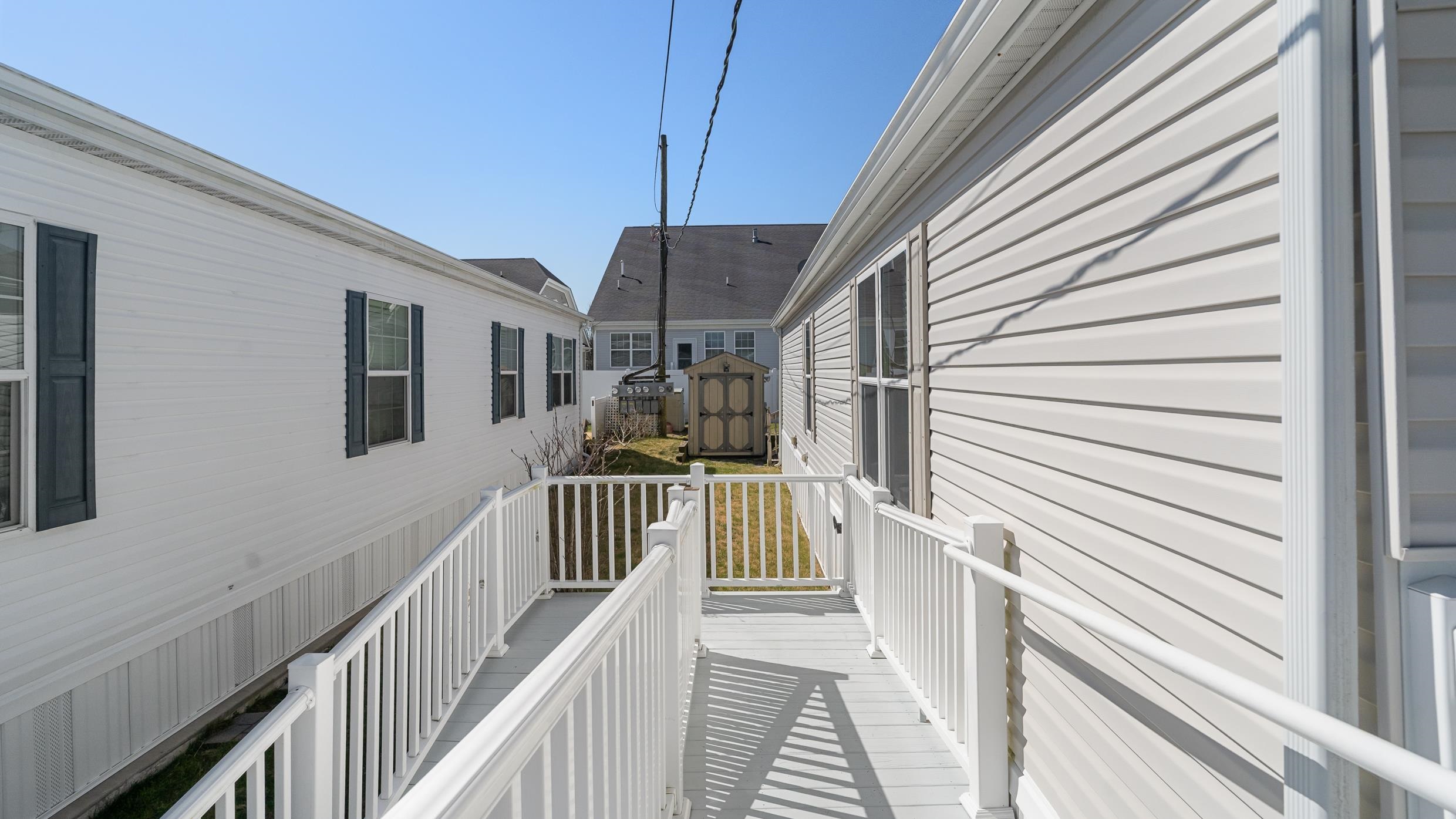 165 Maurice Boulevard